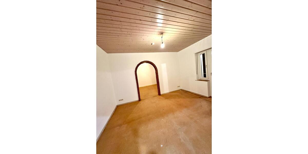 Etagenwohnung Lüdenscheid Othlinghausen - 5 Zimmer, 120 m&sup2;, 800&euro; | Angebot:26096495