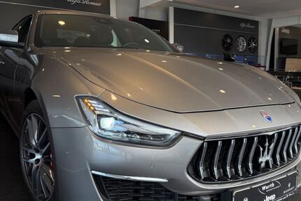 Maserati Ghibli 49.096 km 38.950 &euro; Schwerte 58239