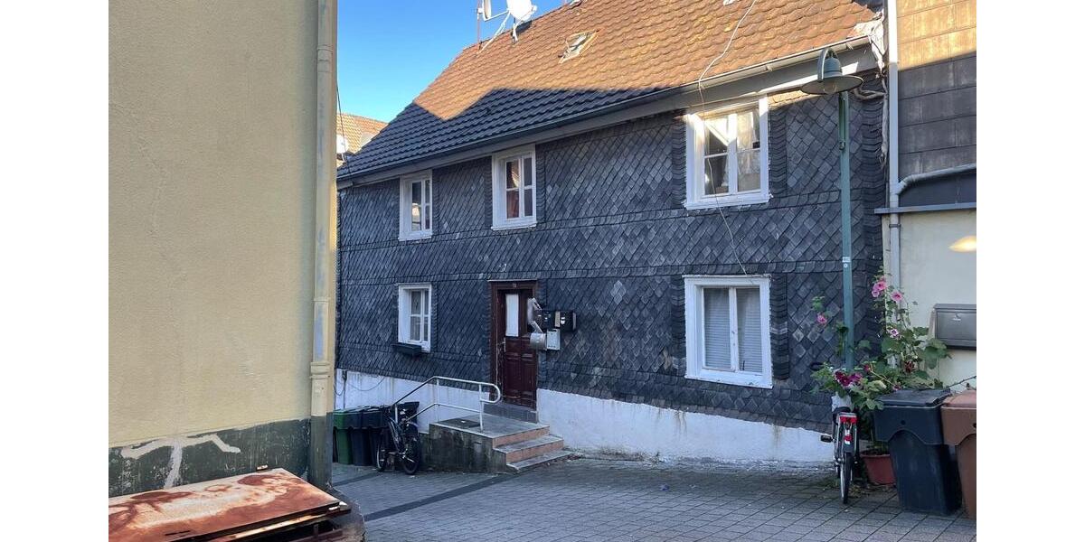Einfamilienhaus Wipperfürth - 13 Zimmer, 97 m&sup2;, 70.000&euro; | Angebot:25304622