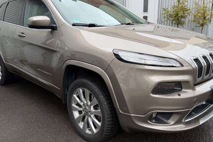 Jeep Cherokee 167.180 km 14.990 &euro; Iserlohn 58636