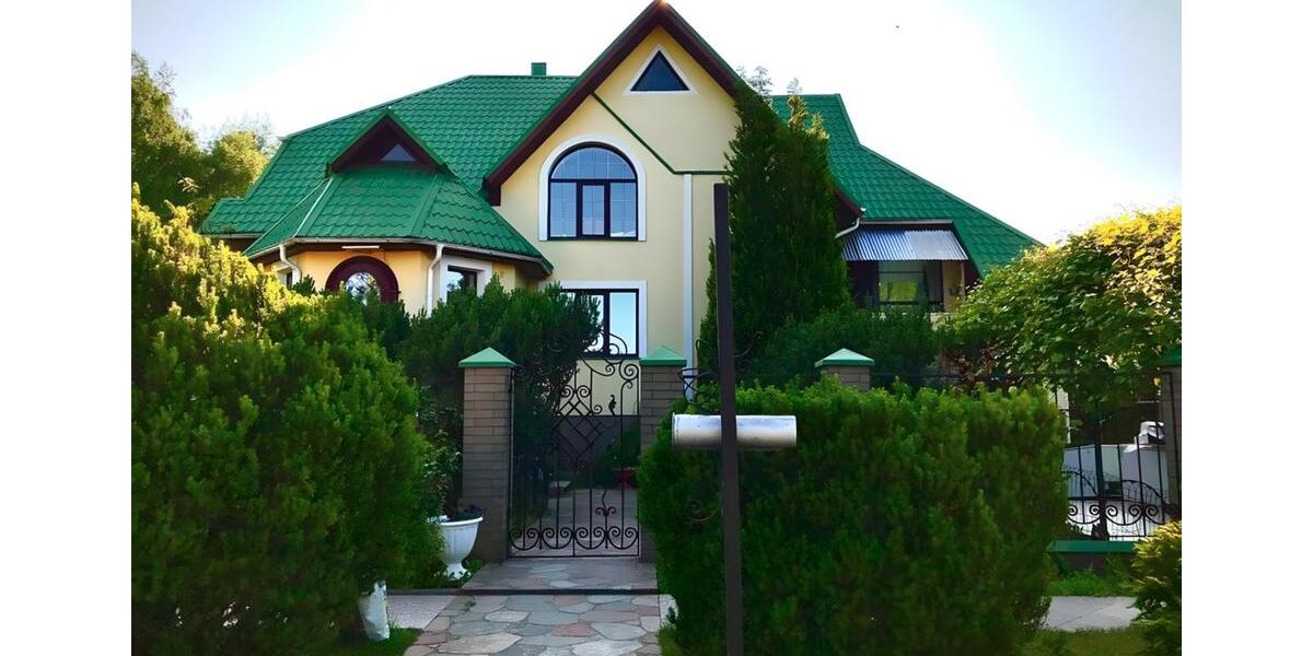 Villa Balve - 5 Zimmer, 320 m&sup2;, 370.000&euro; | Angebot:25086486