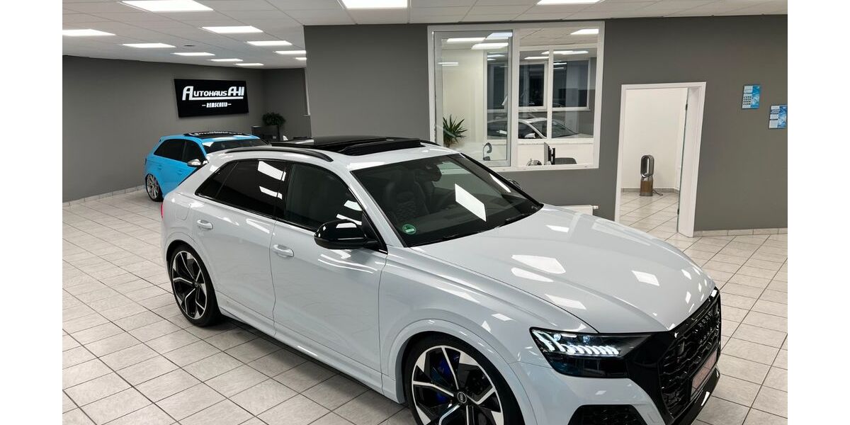 Audi RSQ8 32.000 km 112.900 &euro; Remscheid 42857