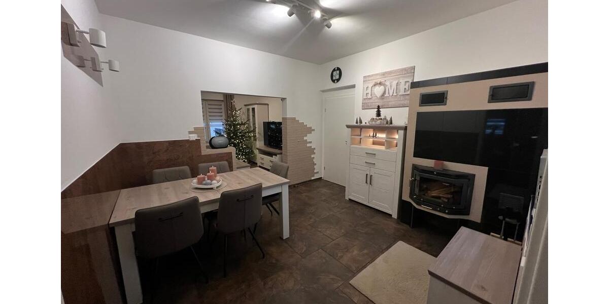 Einfamilienhaus Iserlohn Sümmern - 9 Zimmer, 180 m&sup2;, 399.000&euro; | Angebot:25017524