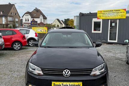 VW Jetta 81.000 km 7.499 &euro; Dortmund 44147