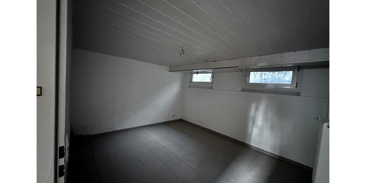 Gewerbeobjekt Dortmund Brackel - 1.875&euro; | Angebot:24646549