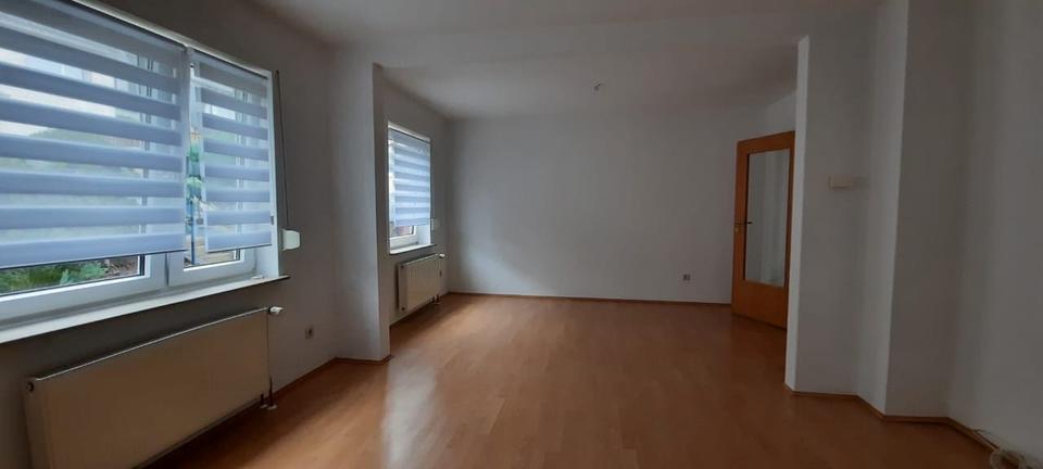 Mehrfamilienhaus, Wohnhaus Iserlohn Grüne - 16 Zimmer, 283 m&sup2;, 690.000&euro; | Angebot:26762861