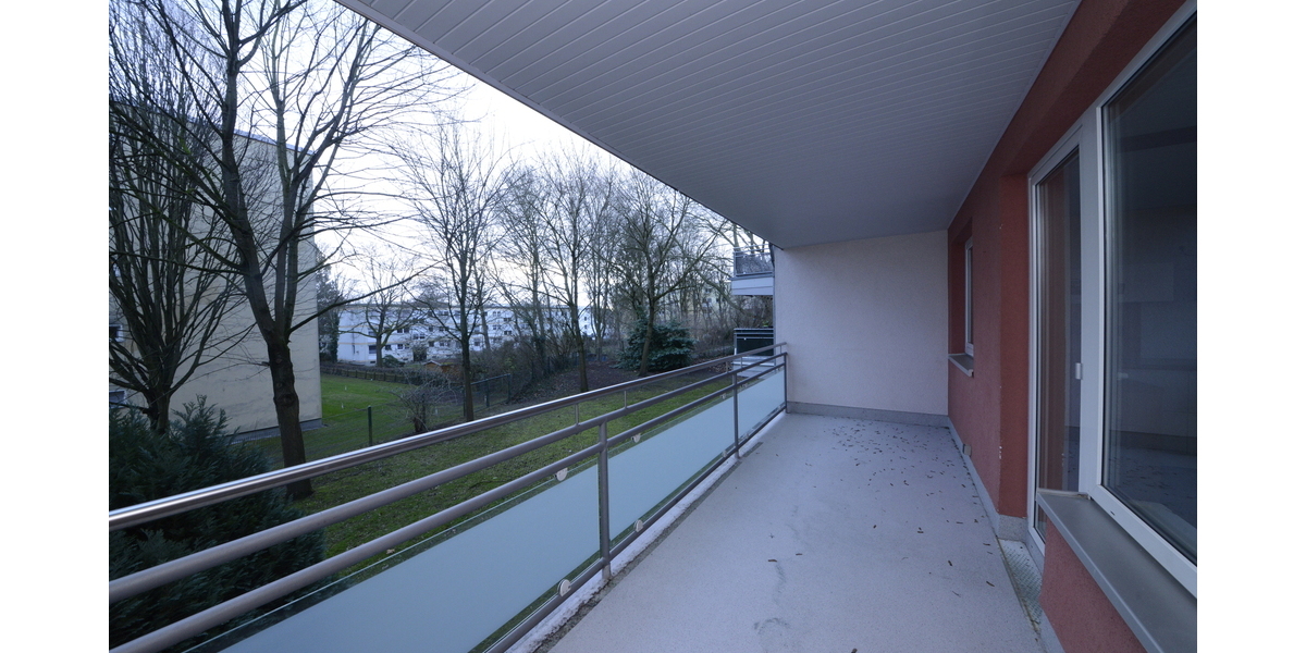 Familienparadies in Dortmund Schüren: Großzügige 4-Zimmer-Wohnung mit Balkon und viel Platz - 4- Dortmund Aplerbeck | Angebot:14421500