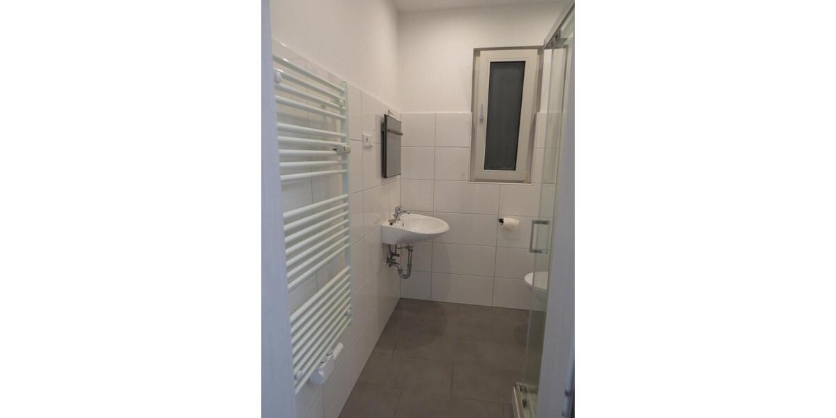 Etagenwohnung Iserlohn Grüne - 2 Zimmer, 95 m&sup2;, 700&euro; | Angebot:27586215
