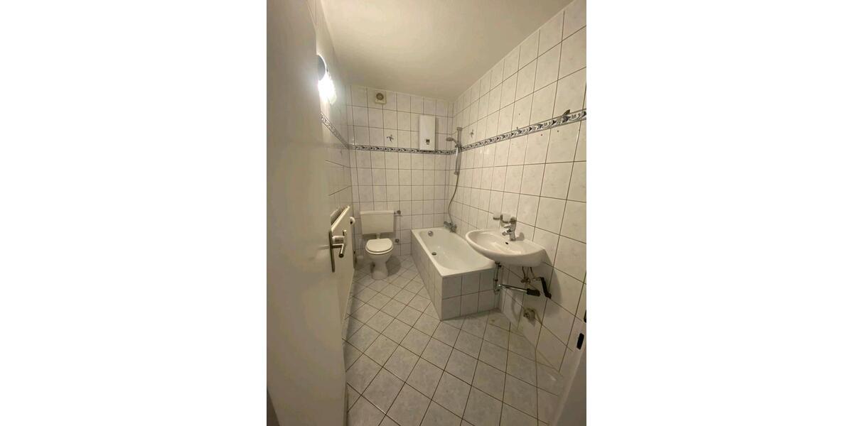 Etagenwohnung Bochum Werne - 3.5 Zimmer, 85 m&sup2;, 950&euro; | Angebot:25152100