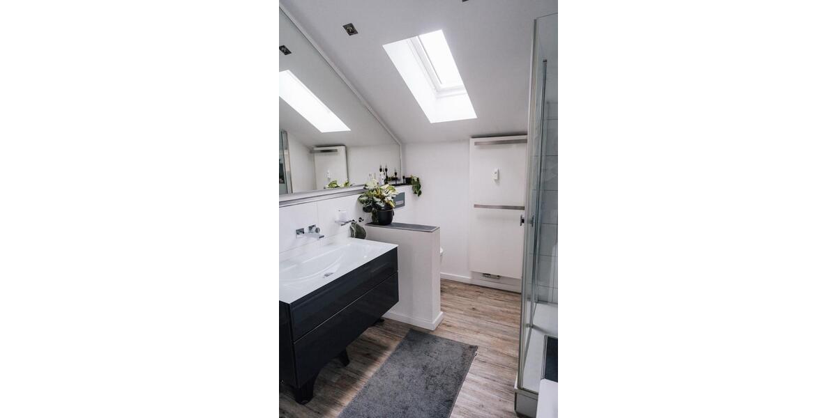 Dachgeschoßwohnung Schwerte - 3 Zimmer, 89 m&sup2;, 265.000&euro; | Angebot:27002447