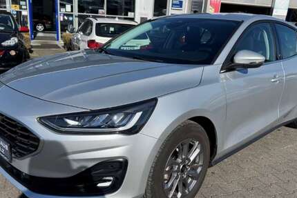 Ford Focus 26.828 km 15.997 &euro; Wipperfürth 51688