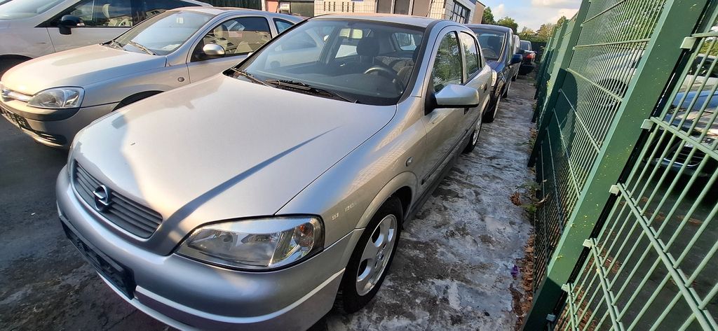 Opel Astra 113.900 km 1.990 &euro; Dortmund 44339