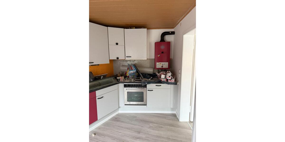 Mehrfamilienhaus, Wohnhaus Hagen Hagen-Nord - 3 Zimmer, 82 m&sup2;, 115.000&euro; | Angebot:24786975