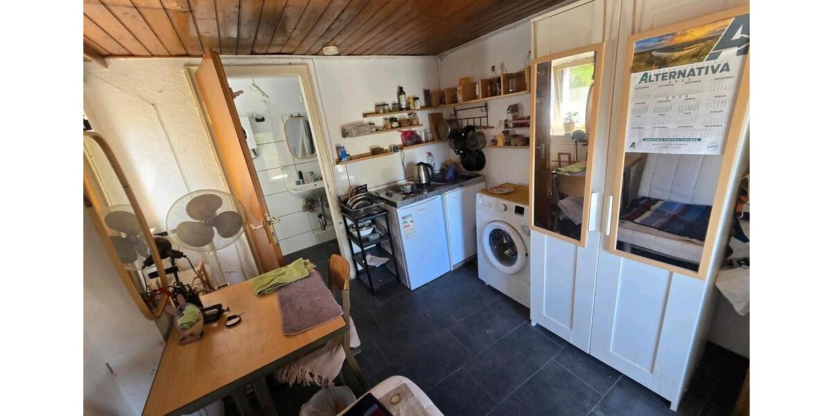 Etagenwohnung Lünen Brambauer - 1 Zimmer, 15 m&sup2;, 260&euro; | Angebot:26382976