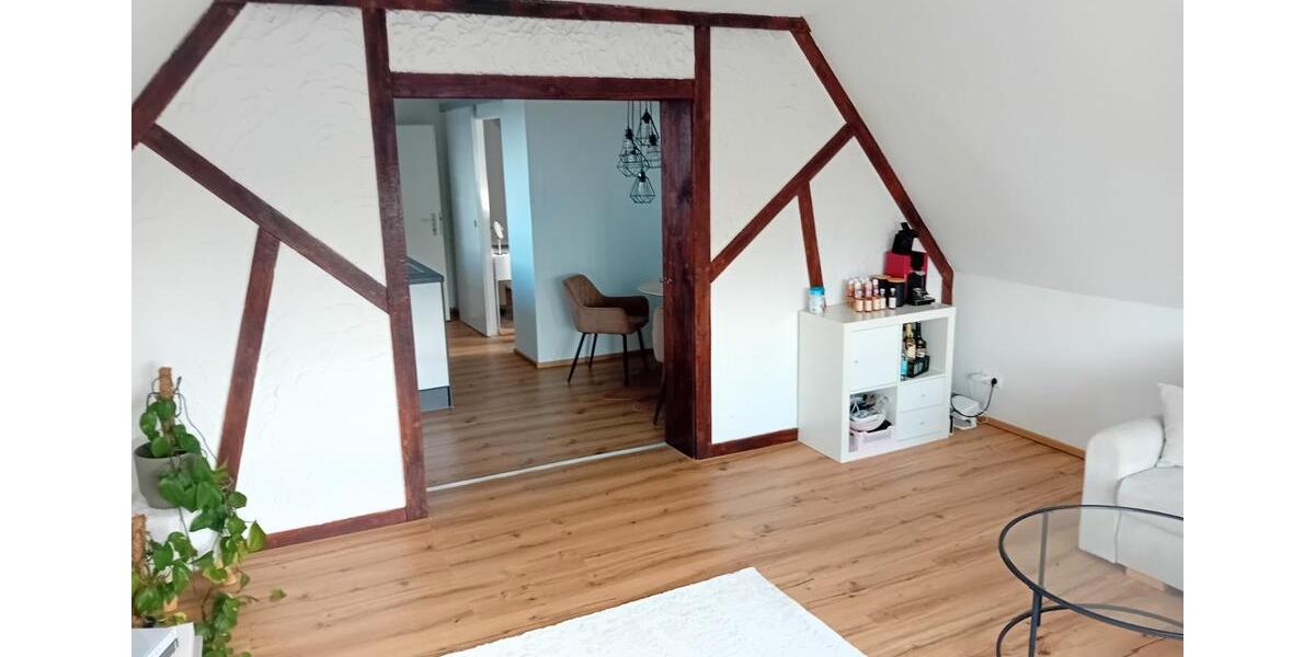 Dachgeschoßwohnung Schalksmühle - 3 Zimmer, 60 m&sup2;, 600&euro; | Angebot:27626622