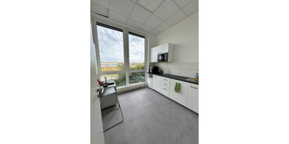 Gewerbeobjekt Holzwickede - 6 Zimmer, 138 m&sup2;, 1.750&euro; | Angebot:25689721