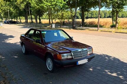 Mercedes-Benz 190 255.100 km 7.399 &euro; Dortmund 44359
