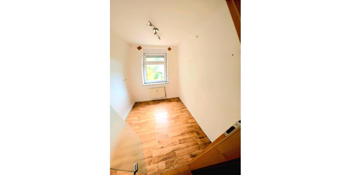 Etagenwohnung Herne Wanne-Bickern - 5 Zimmer, 140 m&sup2;, 2.200&euro; | Angebot:27577487