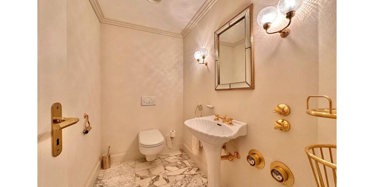 Etagenwohnung Wuppertal Gemarkung Barmen - 5 Zimmer, 230 m&sup2;, 2.600&euro; | Angebot:25656512