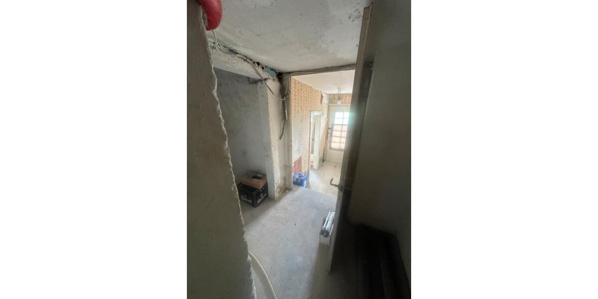 Einfamilienhaus Werdohl - 6 Zimmer, 140 m&sup2;, 150.000&euro; | Angebot:25873110