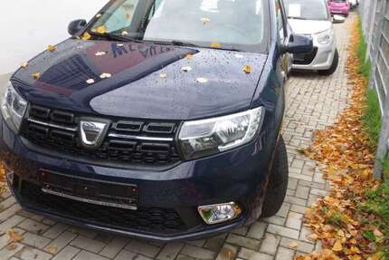 Dacia Sandero 79.000 km 6.000 &euro; Iserlohn 58644