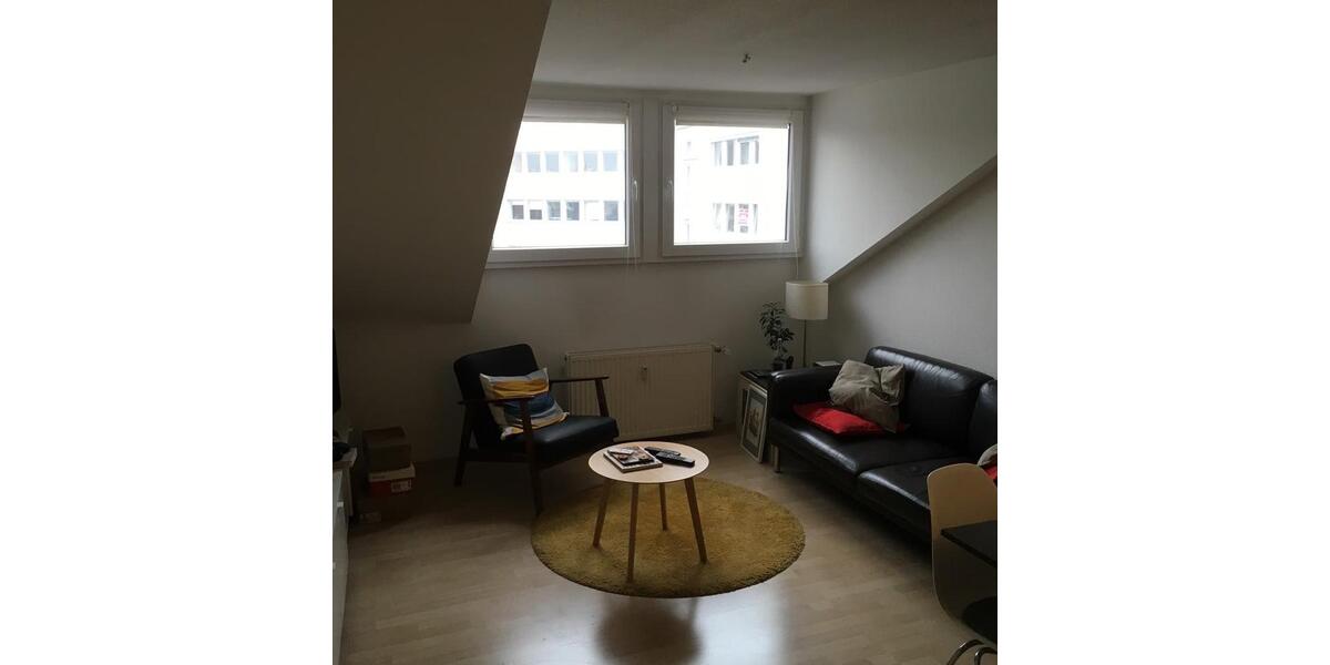 Dachgeschoßwohnung Dortmund - 4 Zimmer, 70 m&sup2;, 700&euro; | Angebot:25853053
