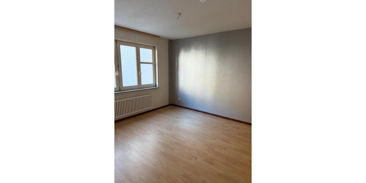 Etagenwohnung Altena - 3 Zimmer, 70 m&sup2;, 347&euro; | Angebot:25988652