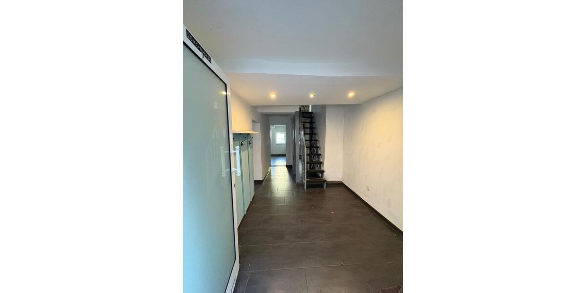 Gewerbeobjekt Menden (Sauerland) - 850&euro; | Angebot:25993711