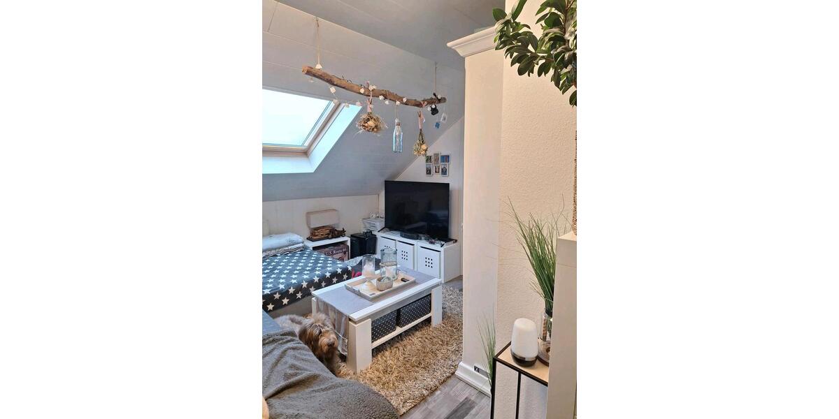 Dachgeschoßwohnung Halver - 3 Zimmer, 75 m&sup2;, 550&euro; | Angebot:24846376