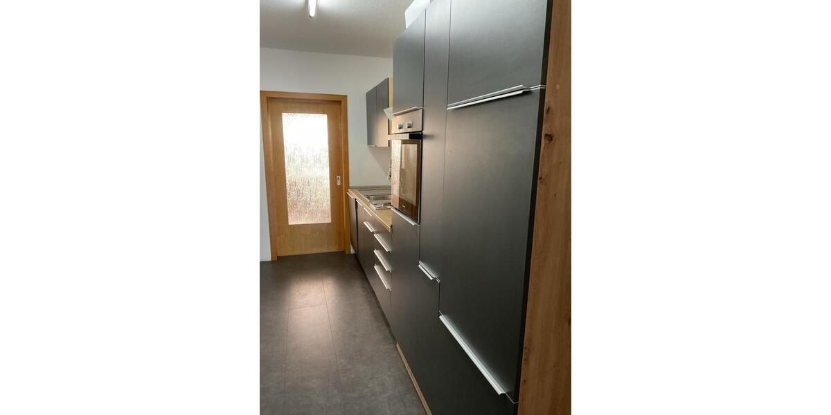 Etagenwohnung Remscheid Lüttringhausen - 2 Zimmer, 60 m&sup2;, 11&euro; | Angebot:25512272