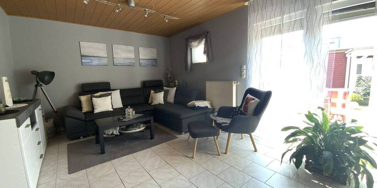 Reihenmittelhaus Lünen Brambauer - 4 Zimmer, 92 m&sup2;, 220.000&euro; | Angebot:26787631