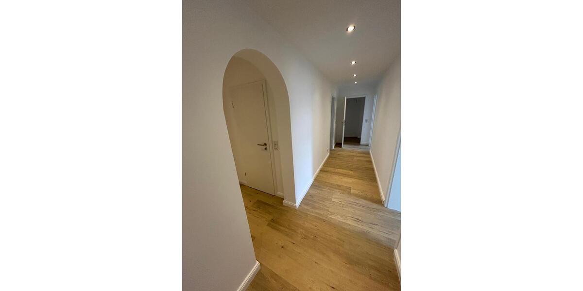 Etagenwohnung Wuppertal Arrenberg - 3 Zimmer, 62 m&sup2;, 774&euro; | Angebot:25216806