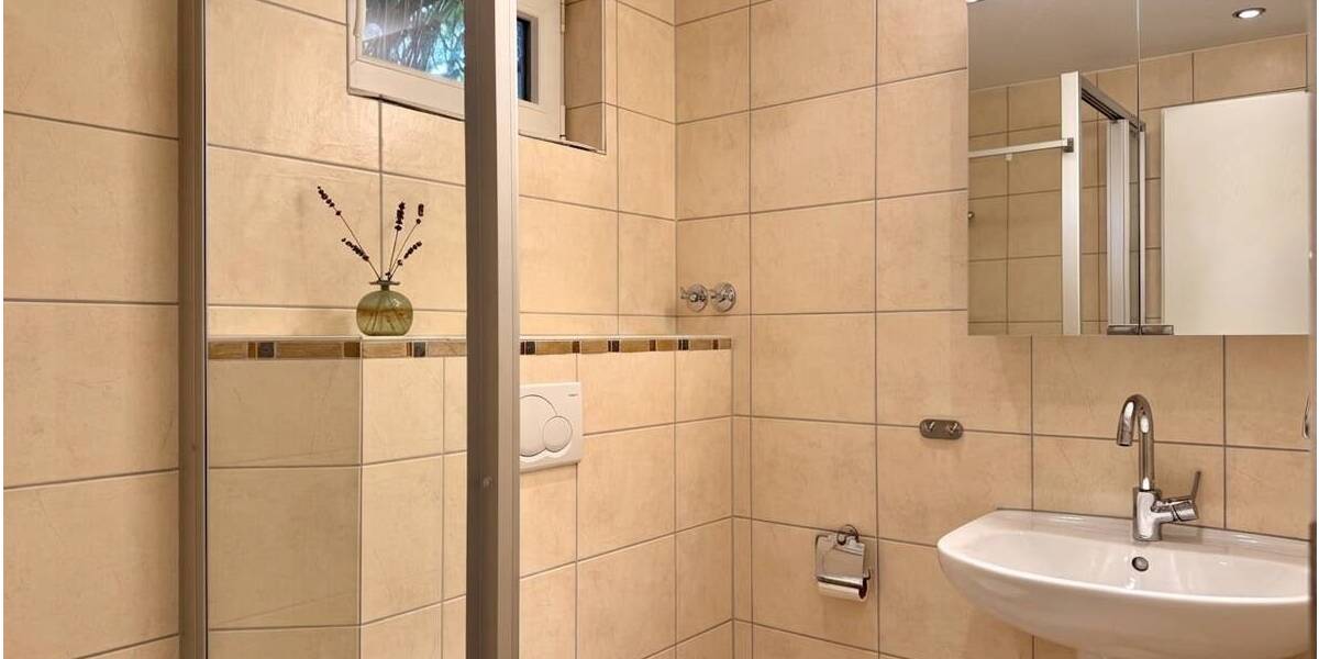 Doppelhaushälfte Velbert Neviges - 7 Zimmer, 186 m&sup2;, 479.000&euro; | Angebot:26754012