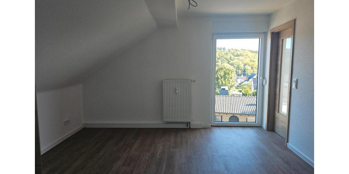 Dachgeschoßwohnung Hemer - 2 Zimmer, 80 m&sup2;, 616&euro; | Angebot:27597457