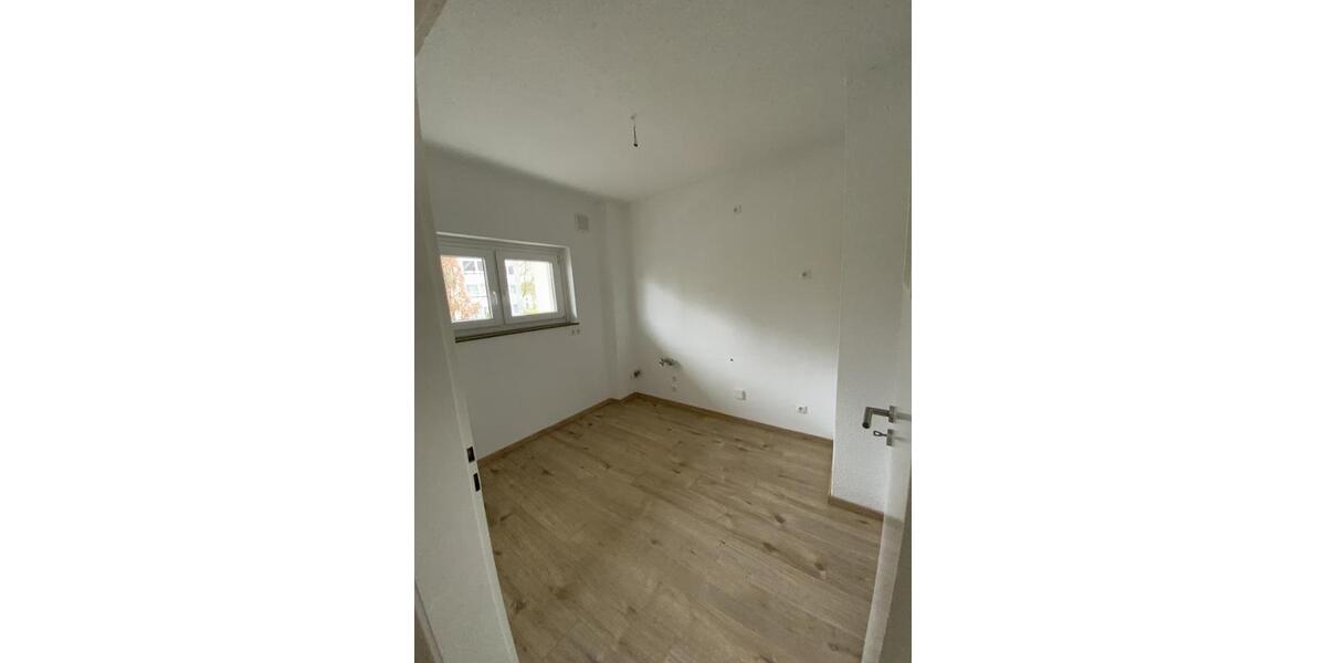 Etagenwohnung Remscheid Lüttringhausen - 3 Zimmer, 69 m&sup2;, 539&euro; | Angebot:25982833
