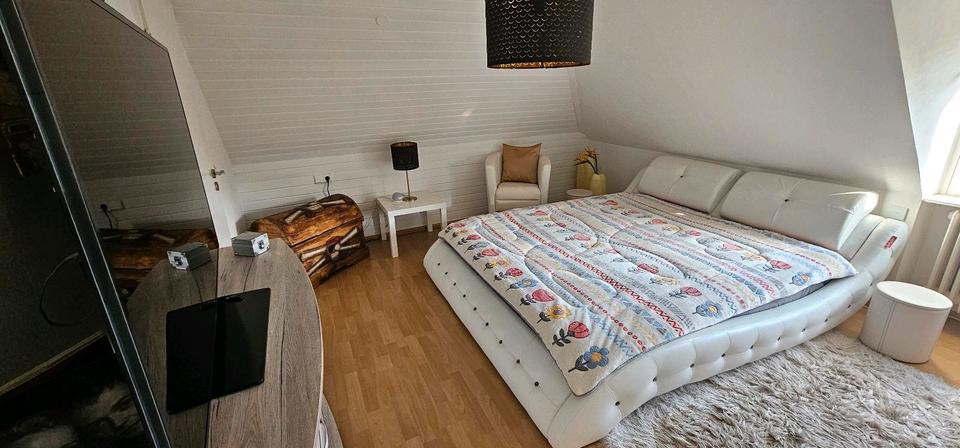 Dachgeschoßwohnung Remscheid Lüttringhausen - 3 Zimmer, 86 m&sup2;, 179.999&euro; | Angebot:27619116