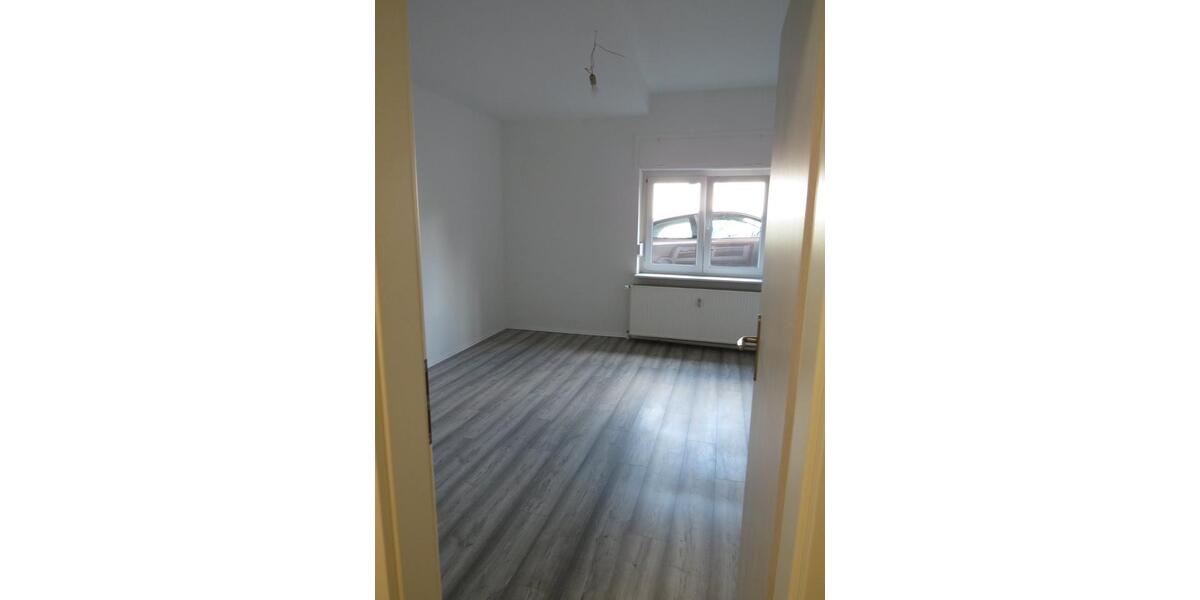 Etagenwohnung Iserlohn Grüne - 2 Zimmer, 95 m&sup2;, 700&euro; | Angebot:27586215