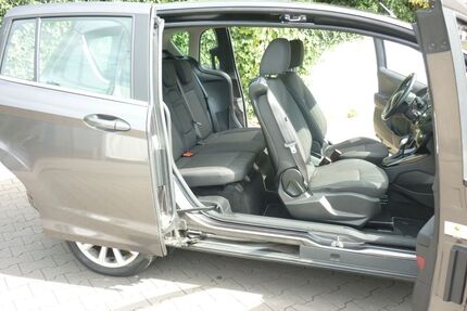 Ford B-Max 68.200 km 10.450 &euro; Dortmund 44225