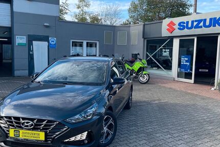 Hyundai i30 53.581 km 16.498 &euro; Hattingen 45527