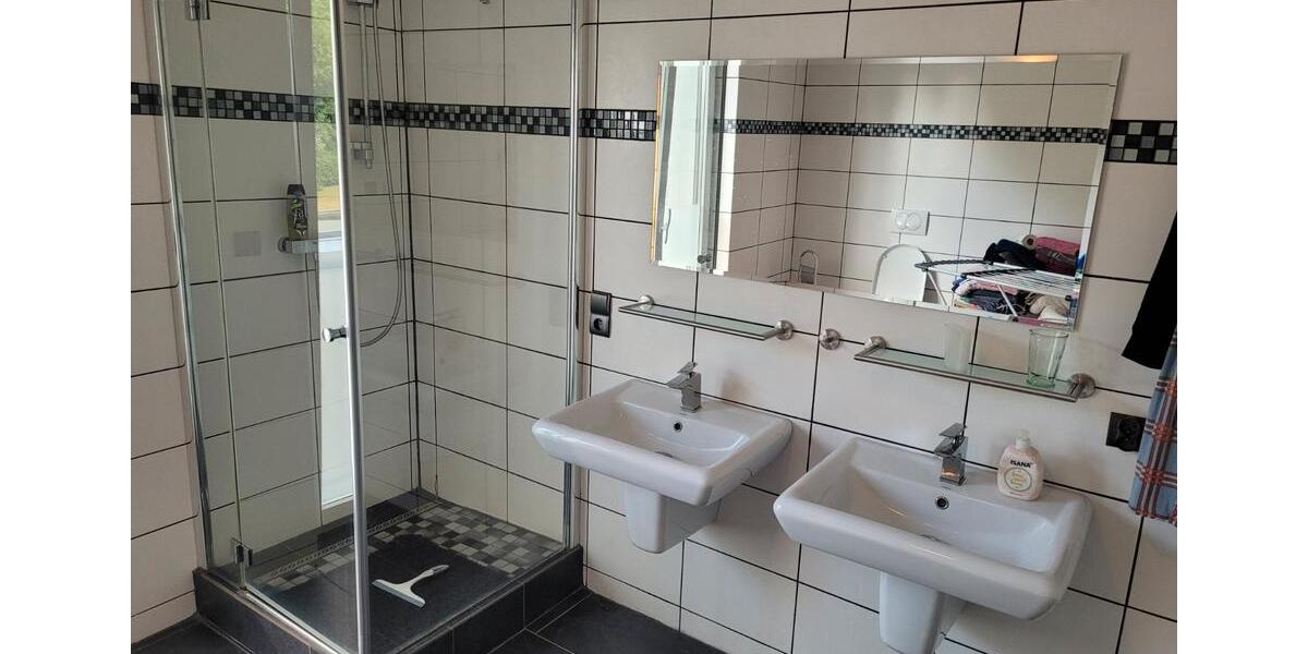 Etagenwohnung Wuppertal Gemarkung Ronsdorf - 2 Zimmer, 67 m&sup2;, 800&euro; | Angebot:26674357