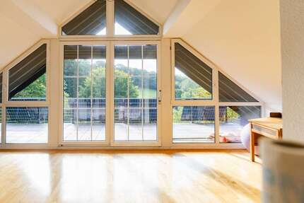 Haus Remscheid Reinshagen - 7 Zimmer, 240 m&sup2;, 440.000&euro; | Angebot:27661382