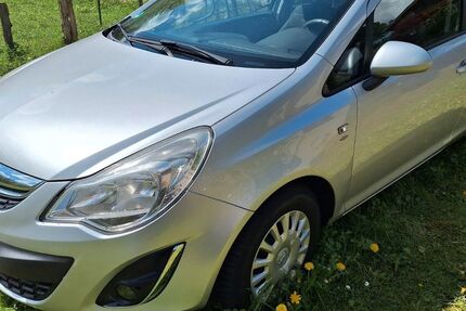 Opel Corsa 83.000 km 4.900 &euro; Kierspe 58566