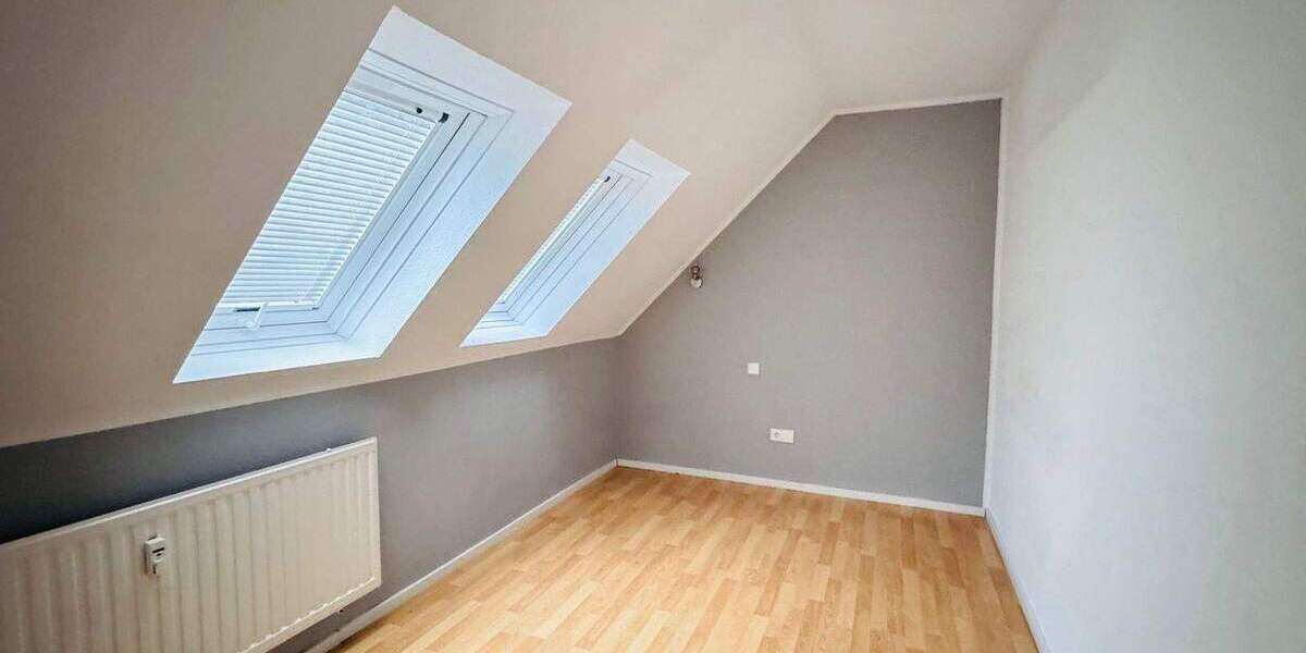 Etagenwohnung Lüdenscheid Othlinghausen - 4 Zimmer, 98 m&sup2;, 228.000&euro; | Angebot:25699438