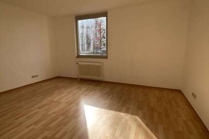 Wohnung Wuppertal Grifflenberg - 1 Zimmer, 22 m&sup2;, 250&euro; | Angebot:24989689
