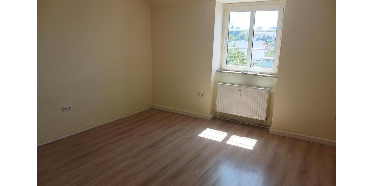 Etagenwohnung Wipperfürth - 3 Zimmer, 94 m&sup2;, 705&euro; | Angebot:27581334