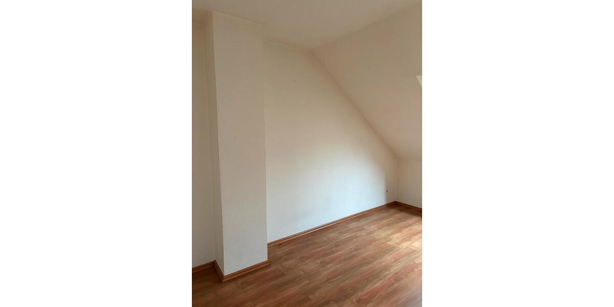 Dachgeschoßwohnung Wuppertal Gemarkung Elberfeld - 2 Zimmer, 50 m&sup2;, 450&euro; | Angebot:25857599