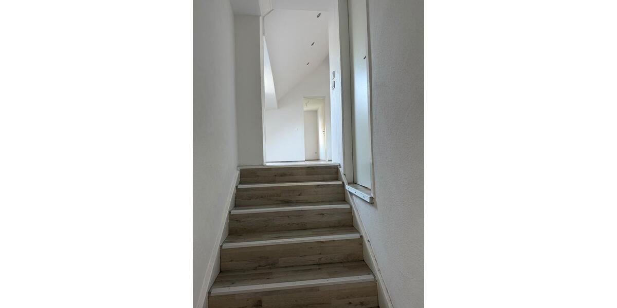 Mehrfamilienhaus, Wohnhaus Bochum Bochum-Ost - 5 Zimmer, 100 m&sup2;, 850&euro; | Angebot:27614894
