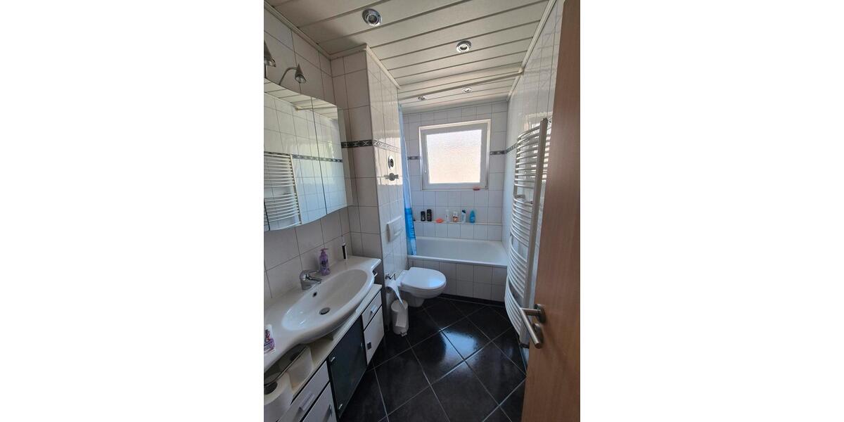 Etagenwohnung Wuppertal Gemarkung Langerfeld - 4 Zimmer, 135 m&sup2;, 259.000&euro; | Angebot:26638228