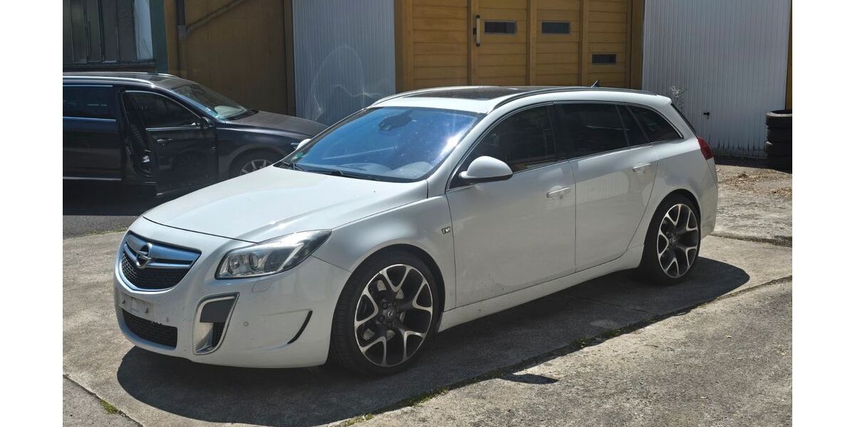 Opel Insignia 157.000 km 6.300 &euro; Wuppertal 42349