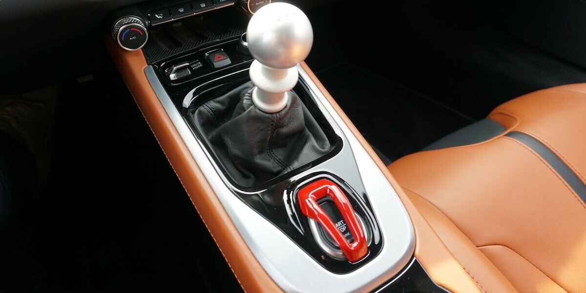 Lotus Emira V6 First Edition Leder Carplay Kamera 9.589 km 86.500 &euro; Wuppertal 42327